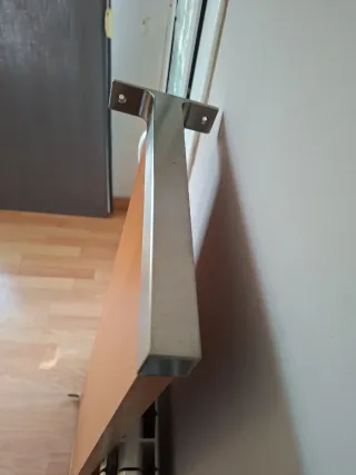 Estante de pared madera y metal