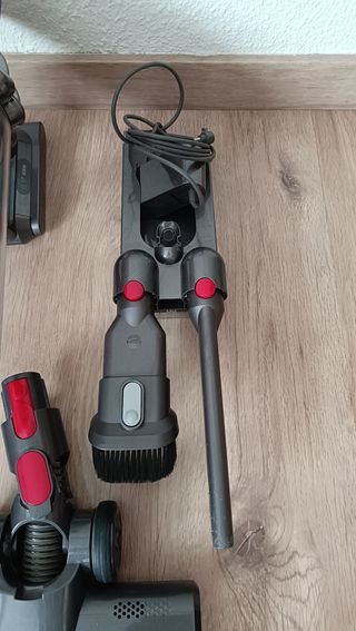 Aspirapolvere Dyson V10 in perfetto stato