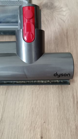 Aspirapolvere Dyson V10 in perfetto stato