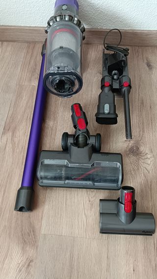 Aspirapolvere Dyson V10 in perfetto stato