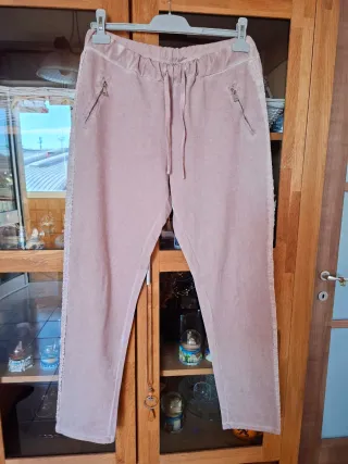Pantaloni rosa morbidi 95% cotone