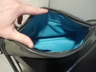 Bolso Desigual Gris Charol Como Nuevo