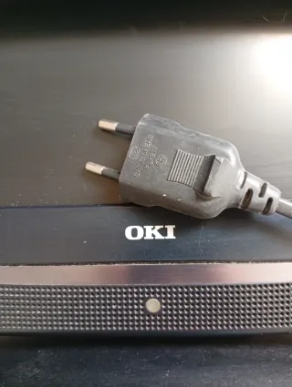 Monitor TV OKI con TDT Integrado