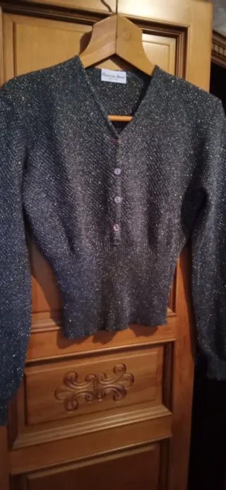 Maglioncino corto lamé grigio