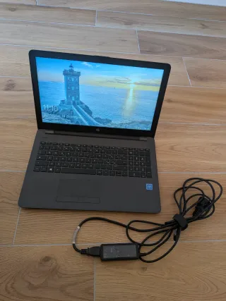 HP Notebook HQ-TRE 71025 PC Portatile alimentatore