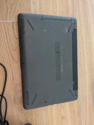 HP Notebook HQ-TRE 71025 PC Portatile alimentatore