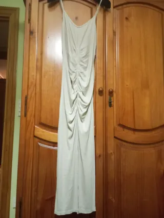 VESTIDO  SIN ESTRENAR