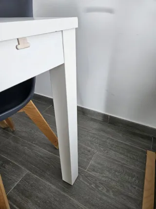 Mesa de comedor extensible Ikea blanca