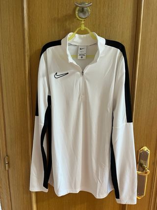 conjunto Nike Blanca y Negra