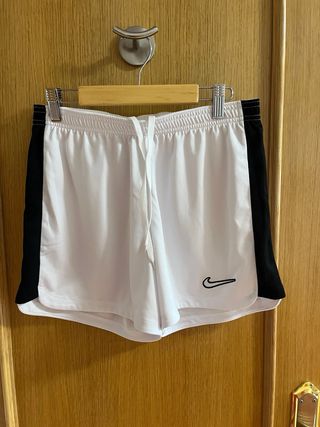 conjunto Nike Blanca y Negra