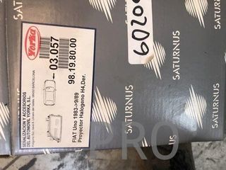 Faro Fiat uno derecho año 83