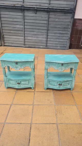 2 Comodini Vintage Turchese