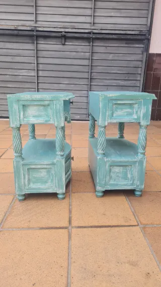 2 Comodini Vintage Turchese