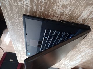 Portátil Dell i3 SSD