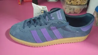 Zapatillas Adidas Talla 40 Gris y Morado