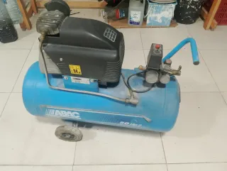 Compresor de aire azul Poco usado