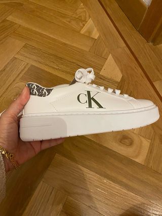 Zapatillas Calvin Klein nuevas Talla 37