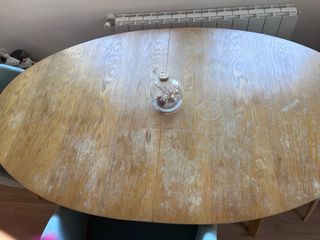 Mesa comedor y 5 sillas