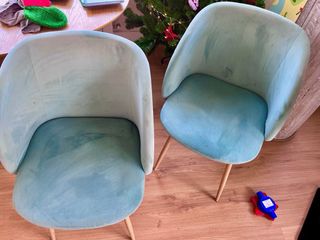 Mesa comedor y 5 sillas