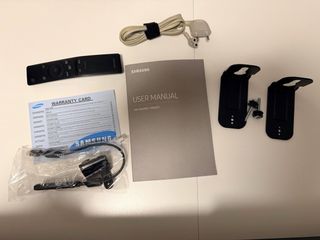 Barra de sonido Samsung Sound+ HW-MS6500 con caja