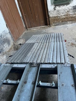 Solo se vende la Rampa.No el remolque