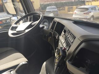 Volvo FM 460-CAMIONES GANCHO