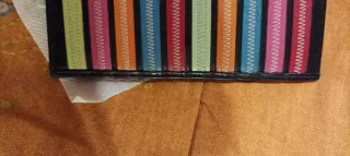 Portafoglio in pelle nero/multicolore