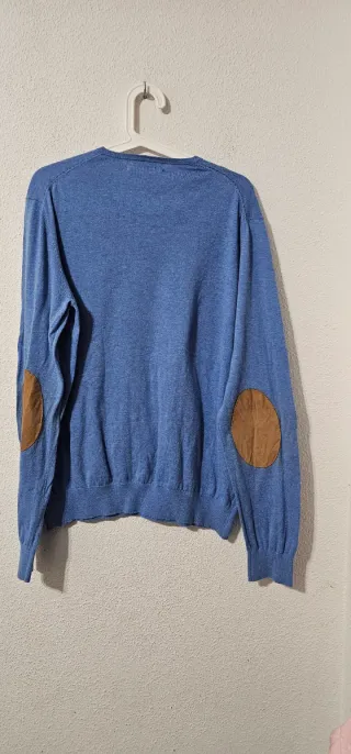 Jersey Carolina Herrera Azul con Parches