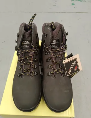 Botas Fal Cosmos Negras y Grises