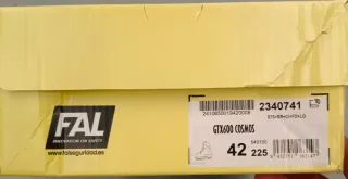 Botas Fal Cosmos Negras y Grises