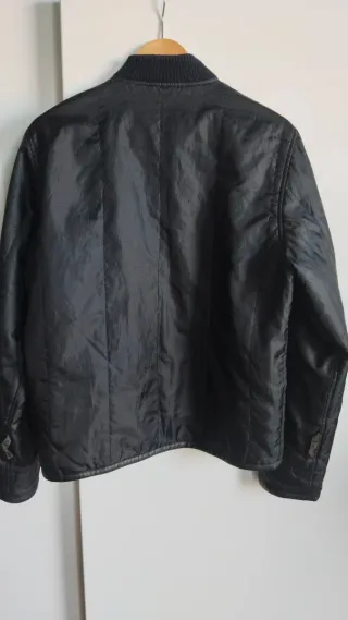 Cazadora Zara Man Negra Talla L/XL