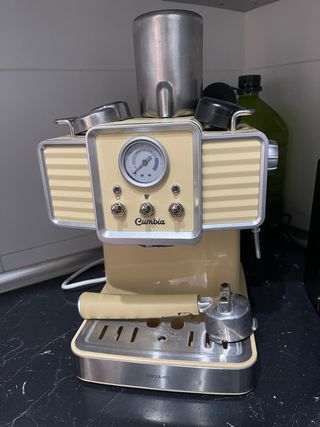 Cafetera Espresso Cecotec Cumbia Beige
