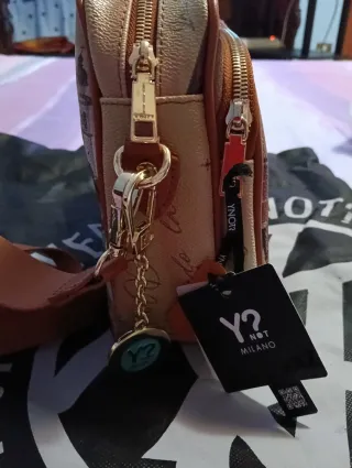 Borsa Y Not? nuova con sacca e cartellino