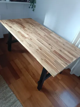 Mesa Comedor IKEA SKOGSTA 160cm Madera Negra