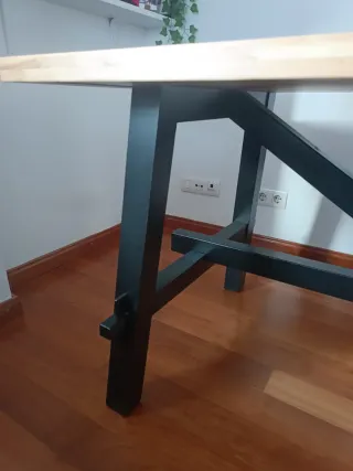 Mesa Comedor IKEA SKOGSTA 160cm Madera Negra