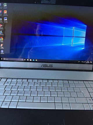 Portátil ASUS Negro