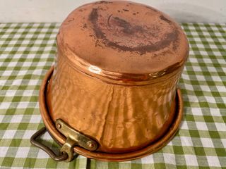 Antico paiolo in rame