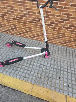 Patín Piqué ESP 3 ruedas