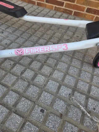 Patín Piqué ESP 3 ruedas