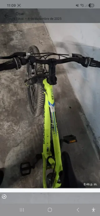 Bicicleta Rockrider Amarilla