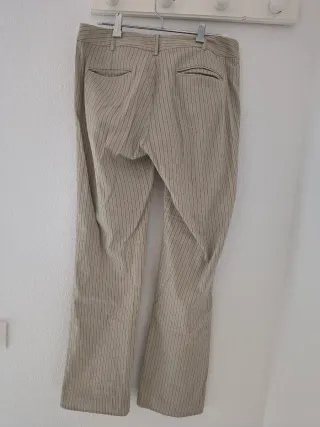 Pantalón gabardina rayas beige