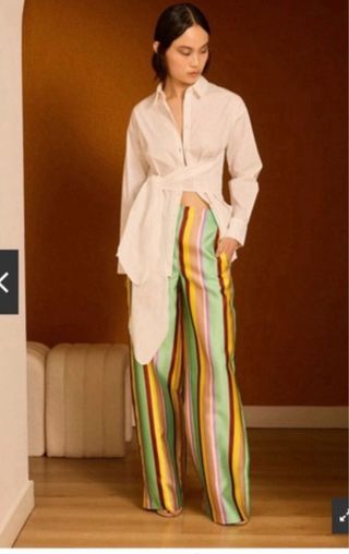 Blusa blanca Is Coming zaitegui