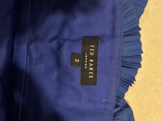 Vestido fiesta Ted Baker London azul.