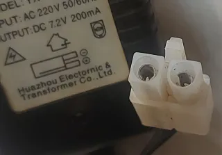 Cargador 7.2V 200mA DC