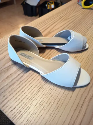 Sandalias peep toe blancas talla 36