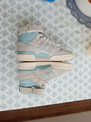 Adidas Forum 84 High Gris y Azul
