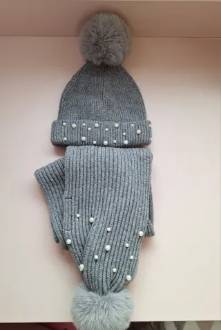 Lote gorro y bufanda niña estrellas y perlas