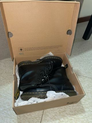 Dr. Martens Stivaletti Uomo N. 43
