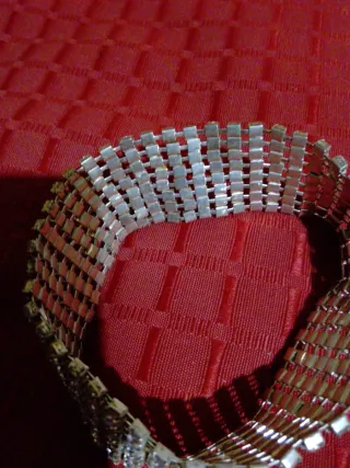 Brazalete fantasía antiguo en caja antigua