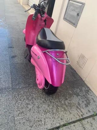 Mini Vespa Retro Rosa